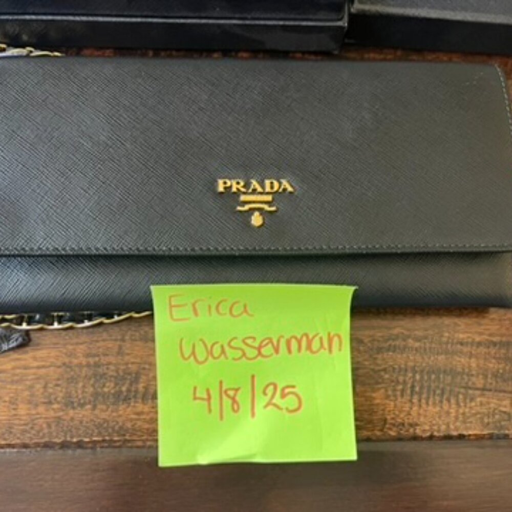 Prada Wallet on Chain - Picture 3 of 4
